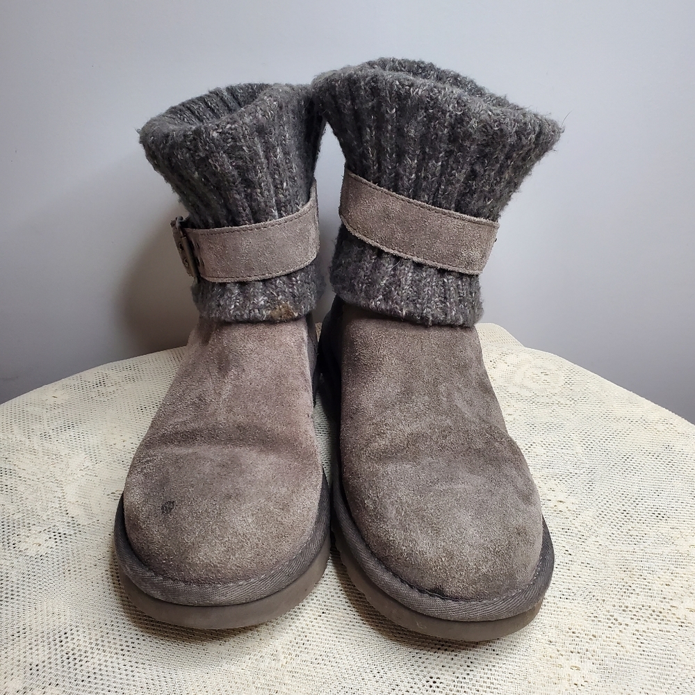 UGG Cambridge Suede Sweater Knit Grey Boots Buckles Size‎ 8 - Picture 2 of 10